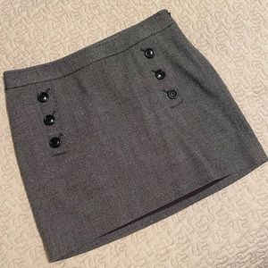 Banana Republic Black/White Winter Skirt w buttons